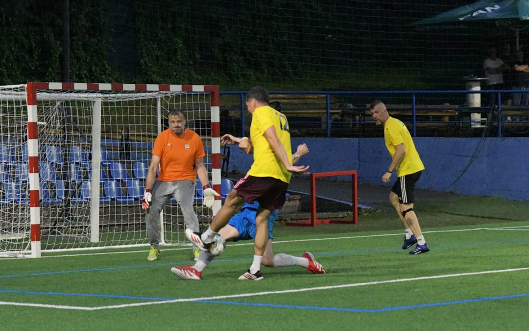 FIĆIN    POBJEDNIČKI    FAUL                                                
